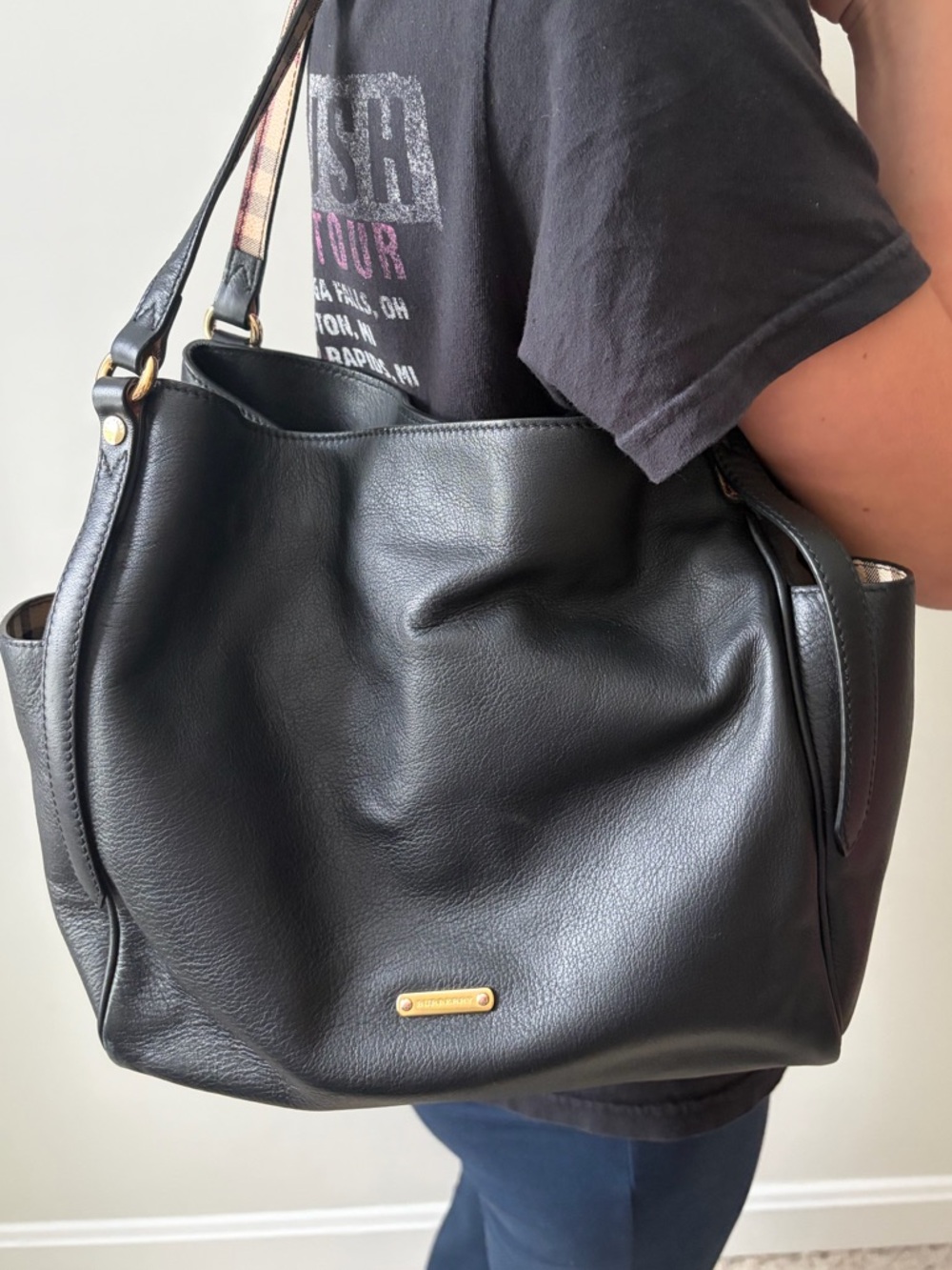 Burberry Canterbury Tote Handbag